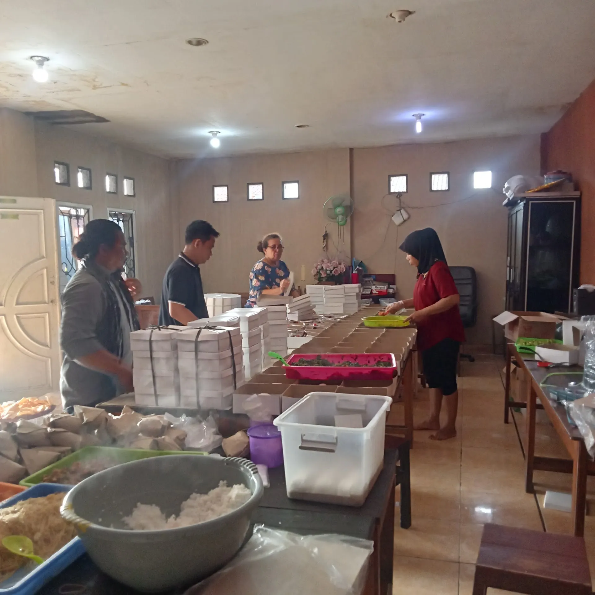 Sari indah Putri Catering (ibu ani)
