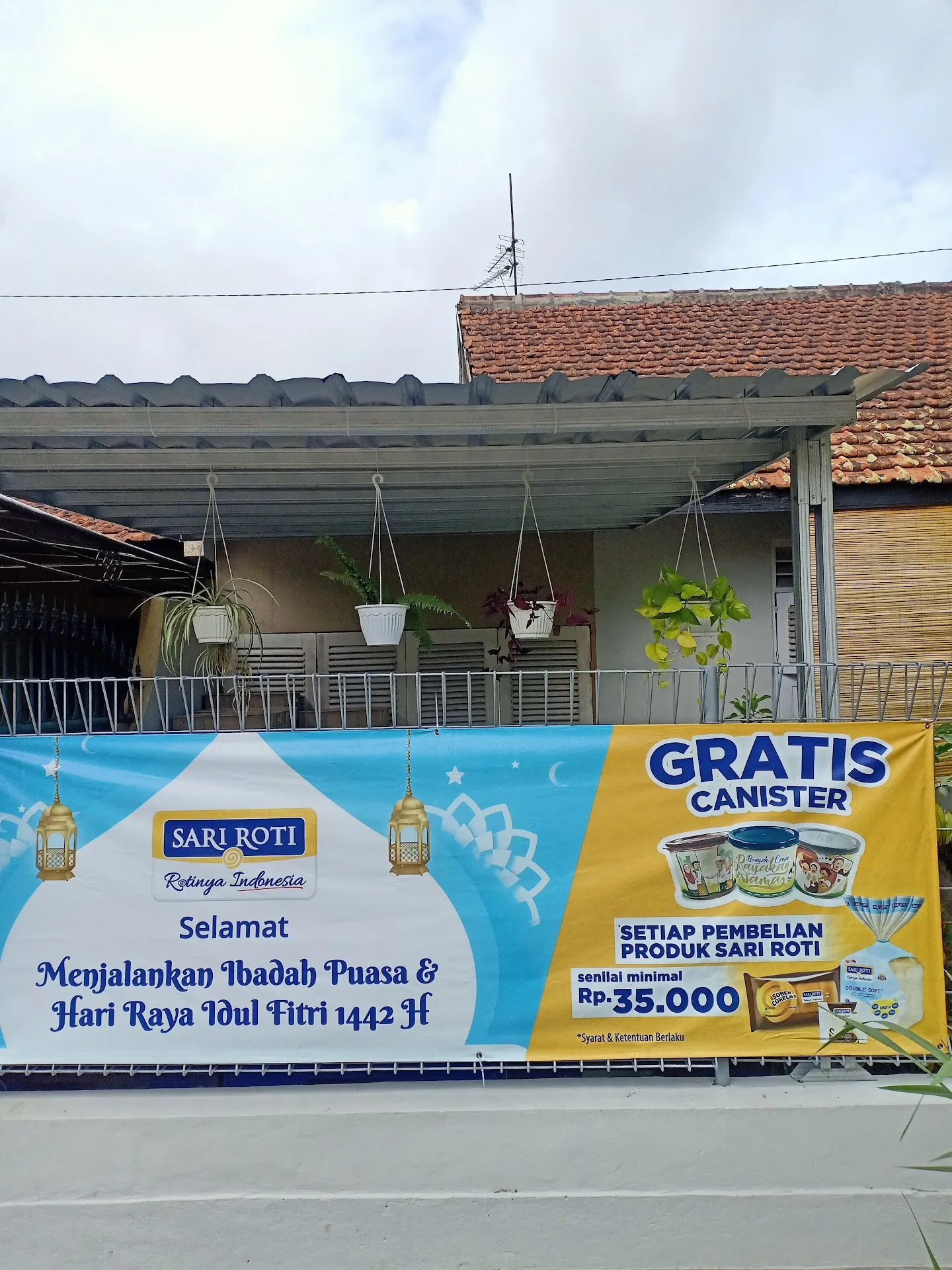 Sari Roti cilacap
