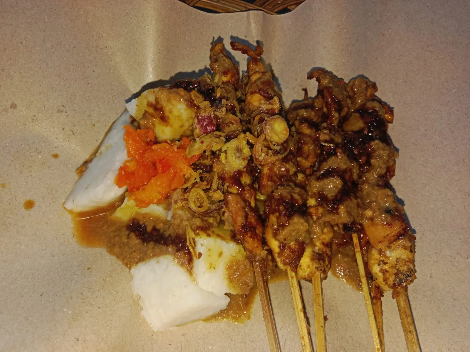 Sate Ayam& Lontong Arka