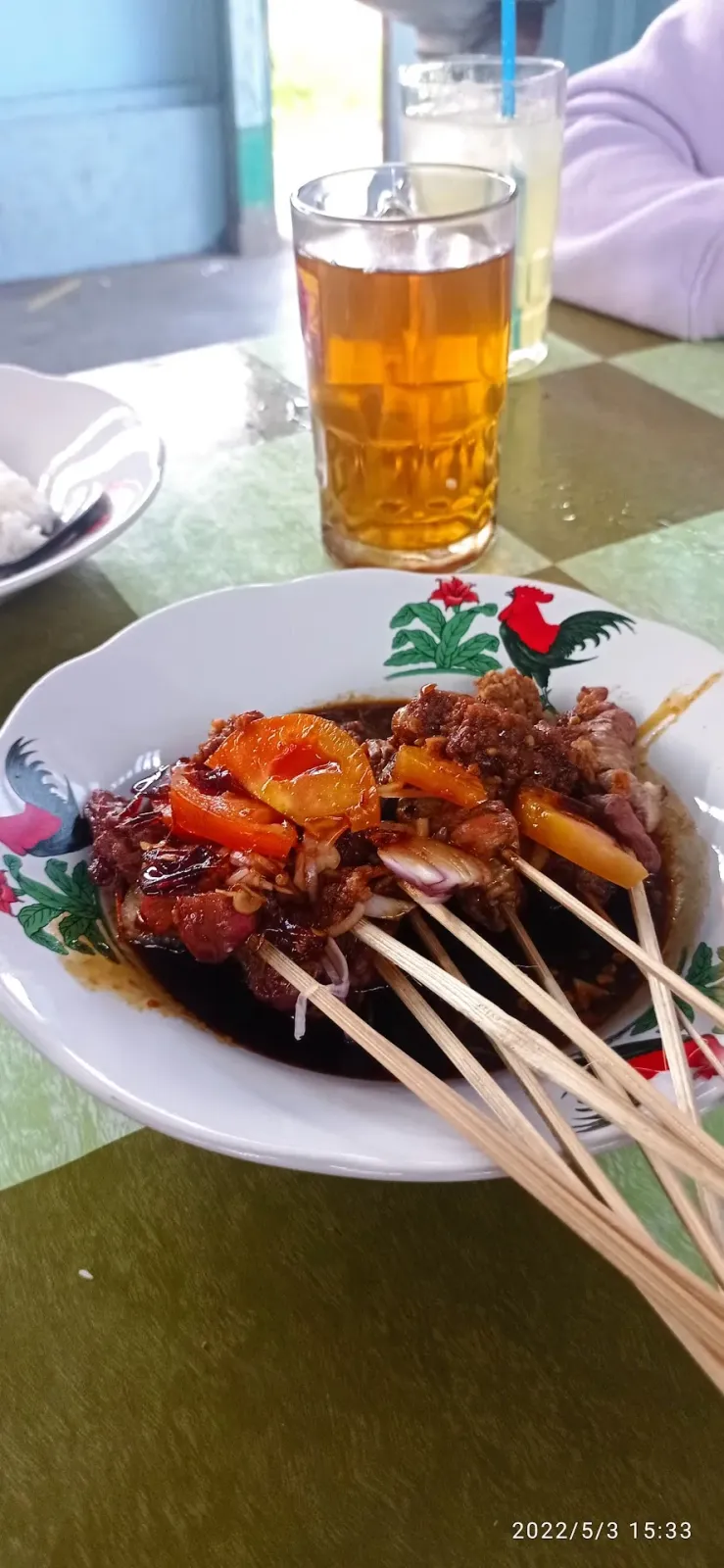 Sate dan Gule "Bu Minol"