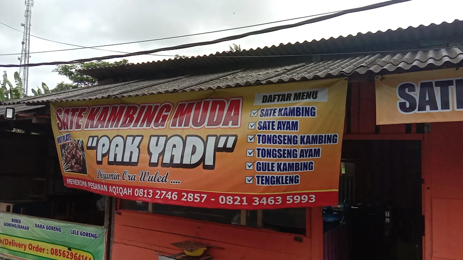 Sate Kambing Muda "Pak Yadi"