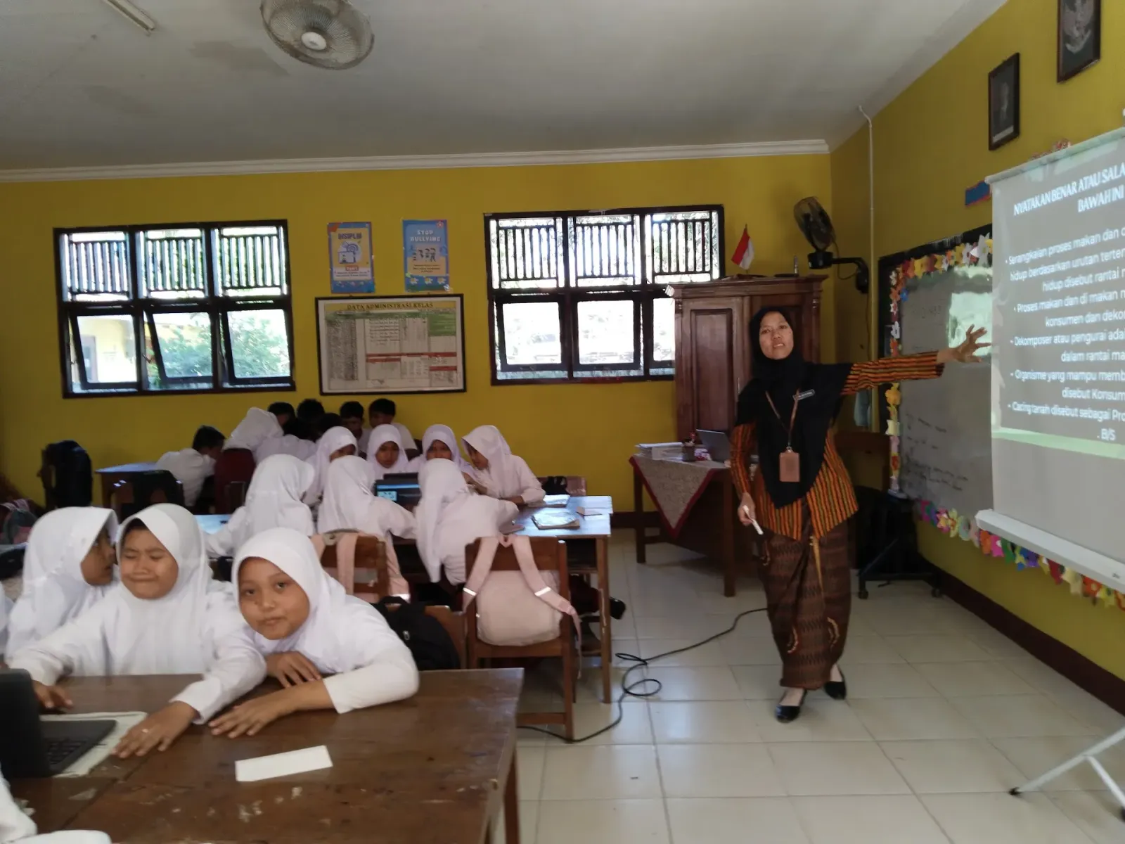 SD Negeri Glempangpasir 04