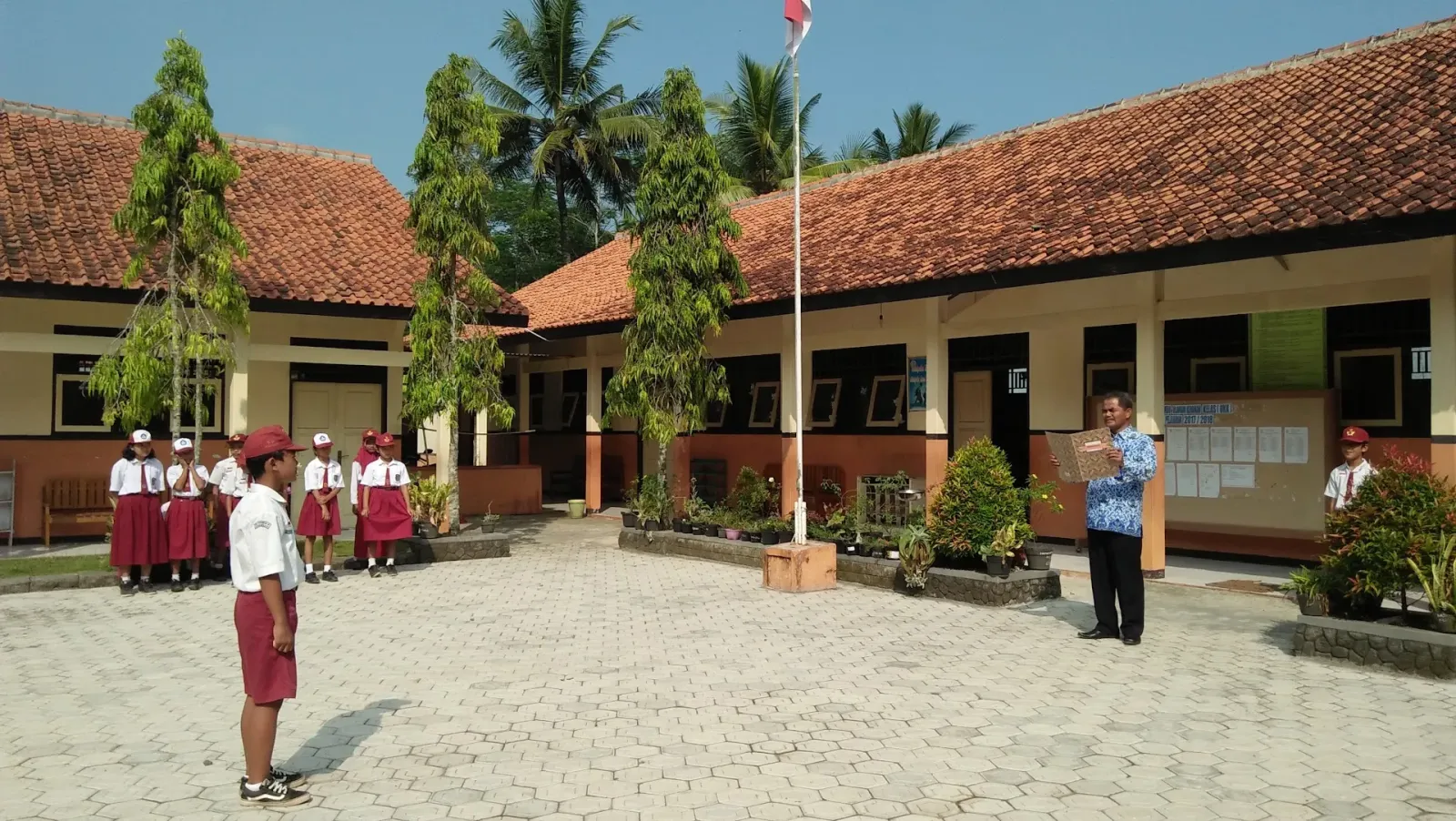 SD Negeri Kesugihan 04
