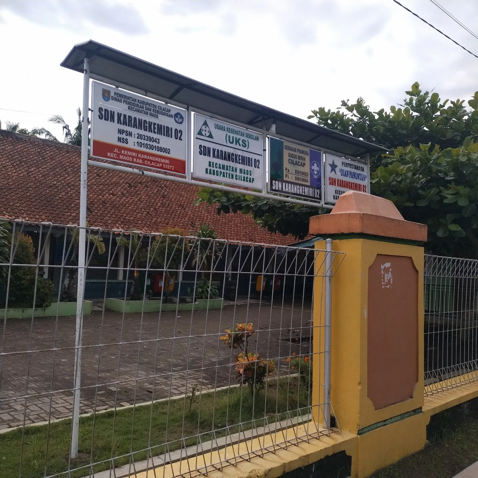 SDN Karangkemiri 02