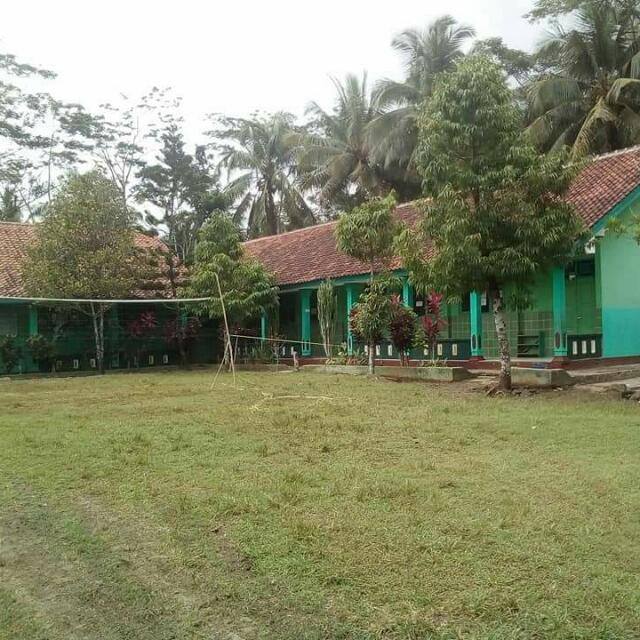 SDN Kutawaru 02