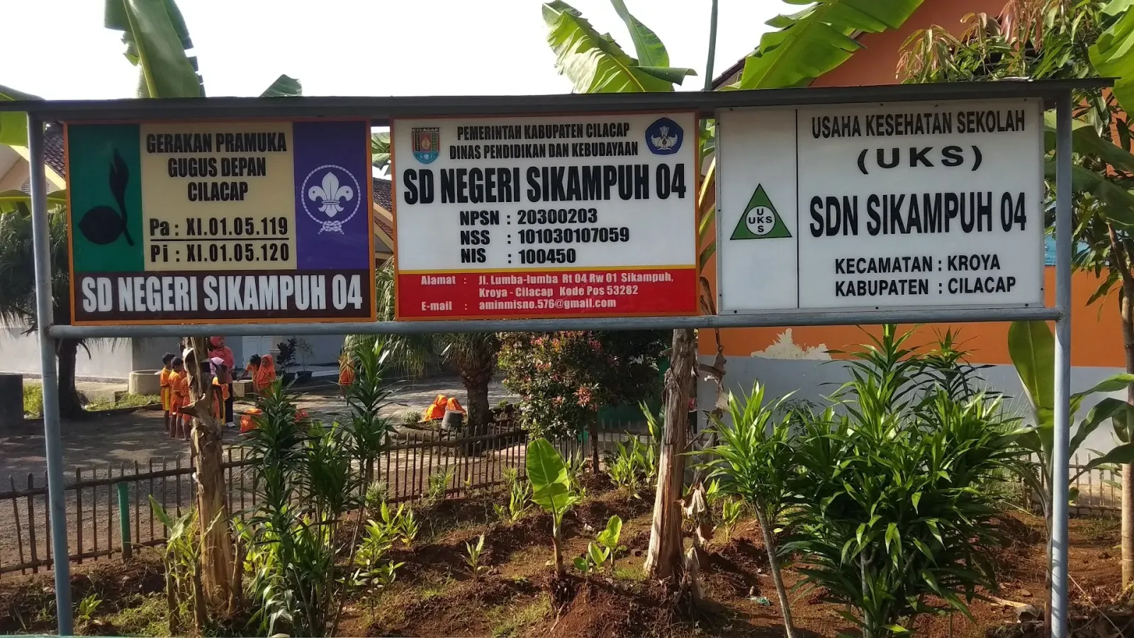SDN Sikampuh 04