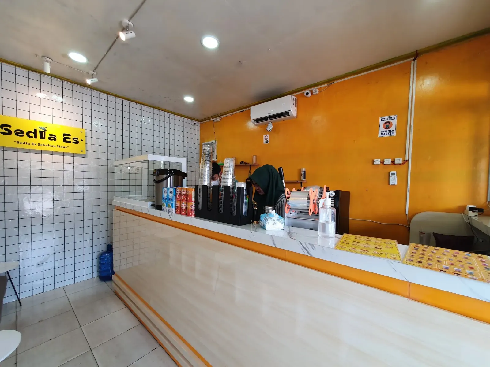 Sedia Es Urip Sumoharjo, Cilacap Utara