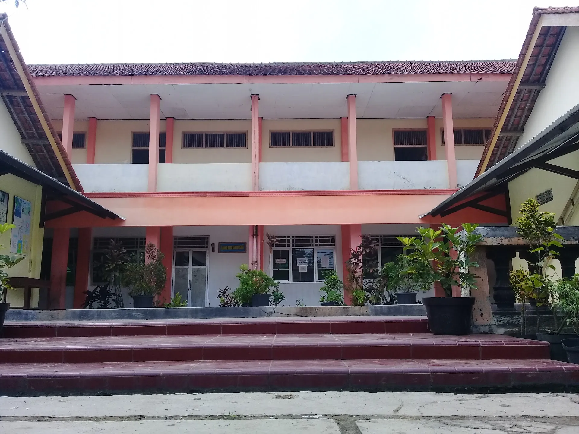 Sekolah Menengah Pertama Pemda 1 Kesugihan