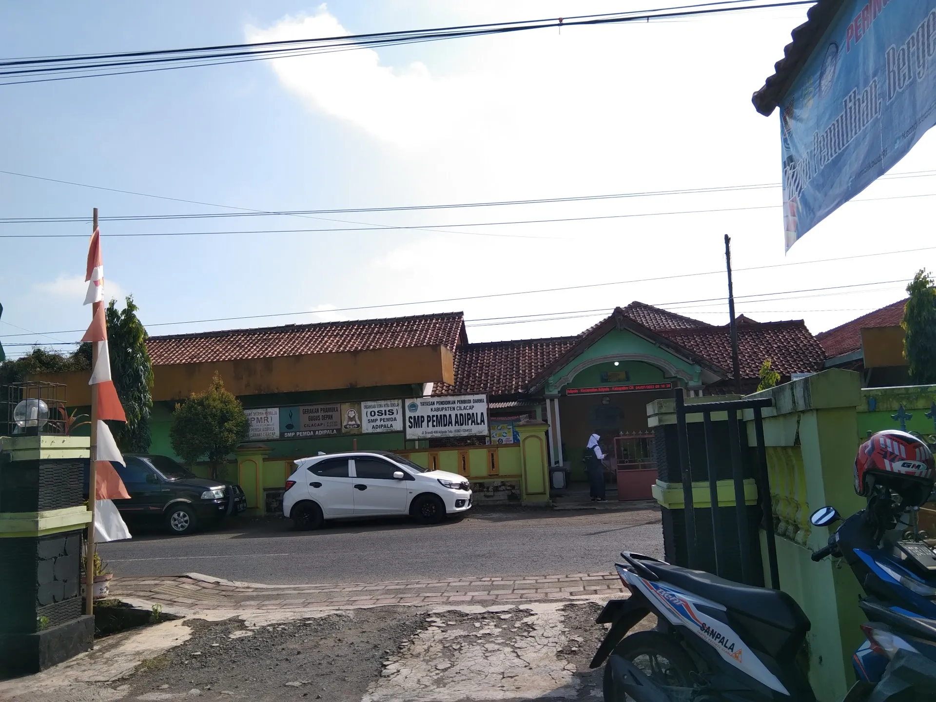 Pemda Adipala Middle School