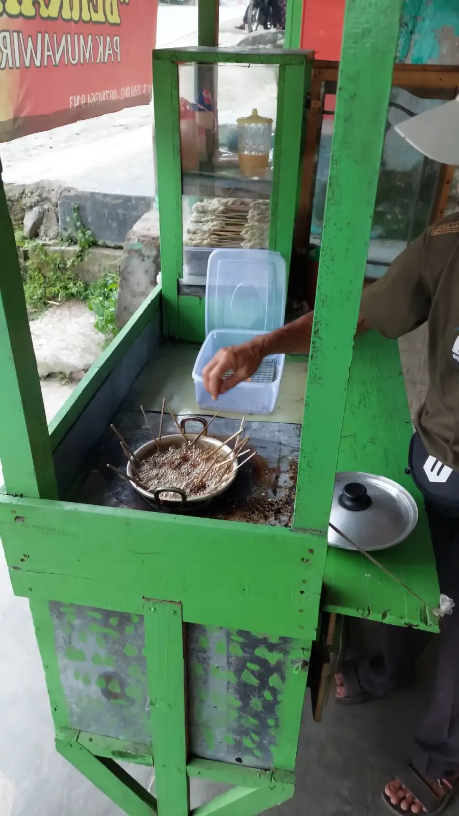 Sempol Ayam Berkah Pak Munawir