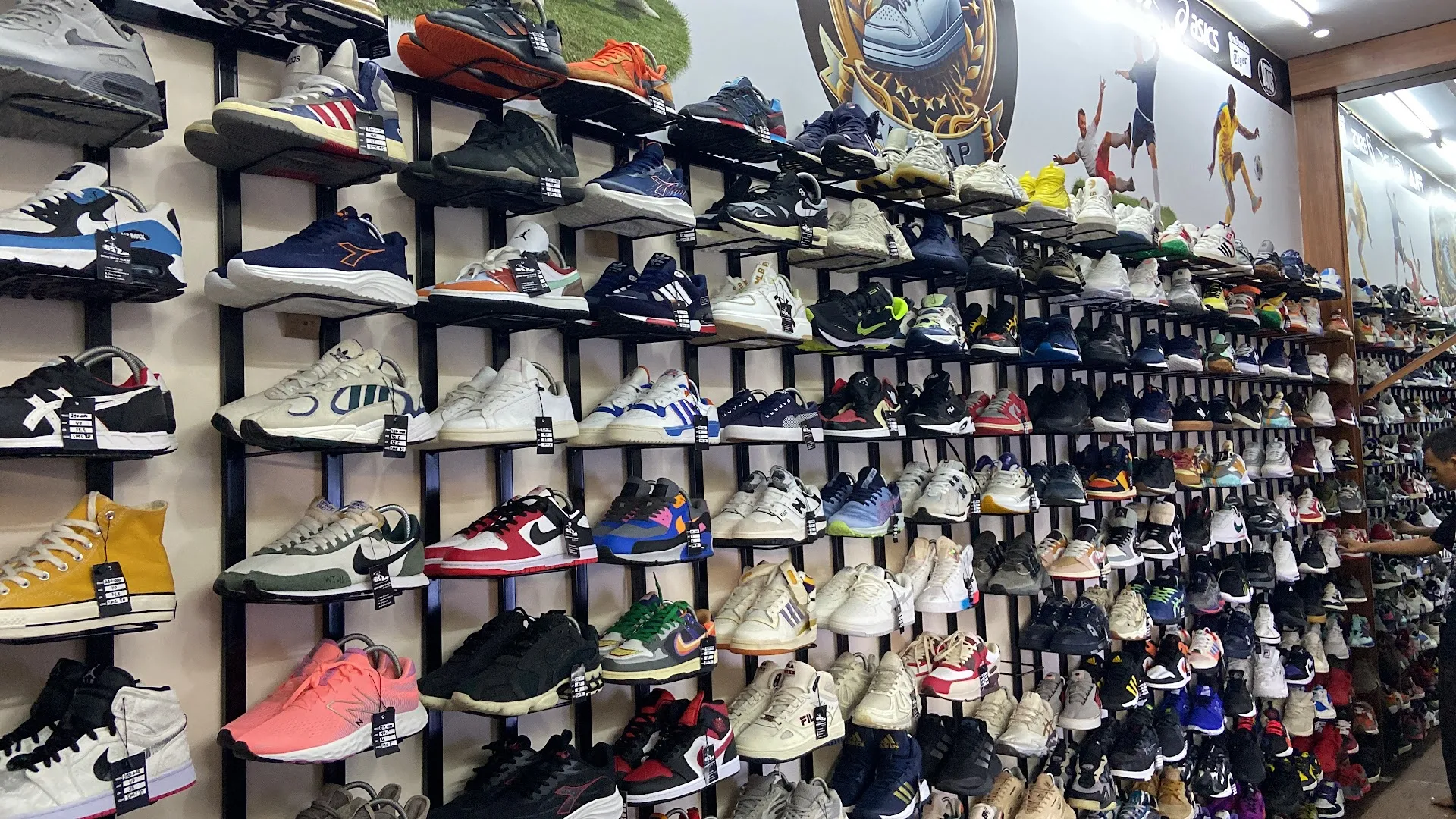 Sepatu Murah Cilacap