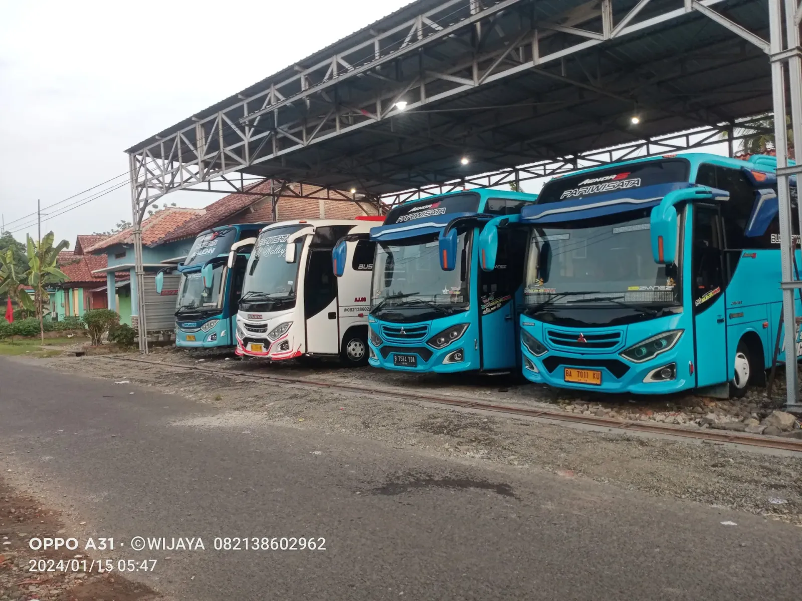 SEWA BUS DAN ELF WIJAYA
