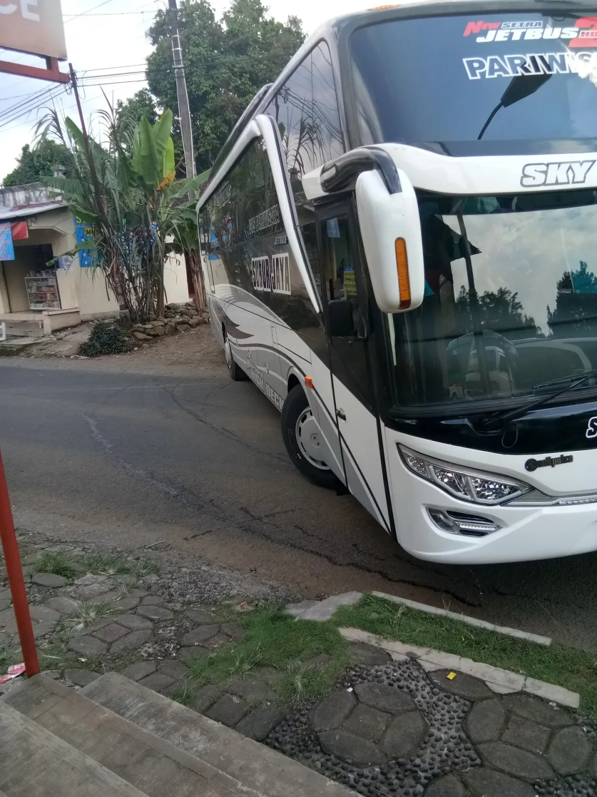 Sewa mobil TOUR & TRAVEL CILACAP