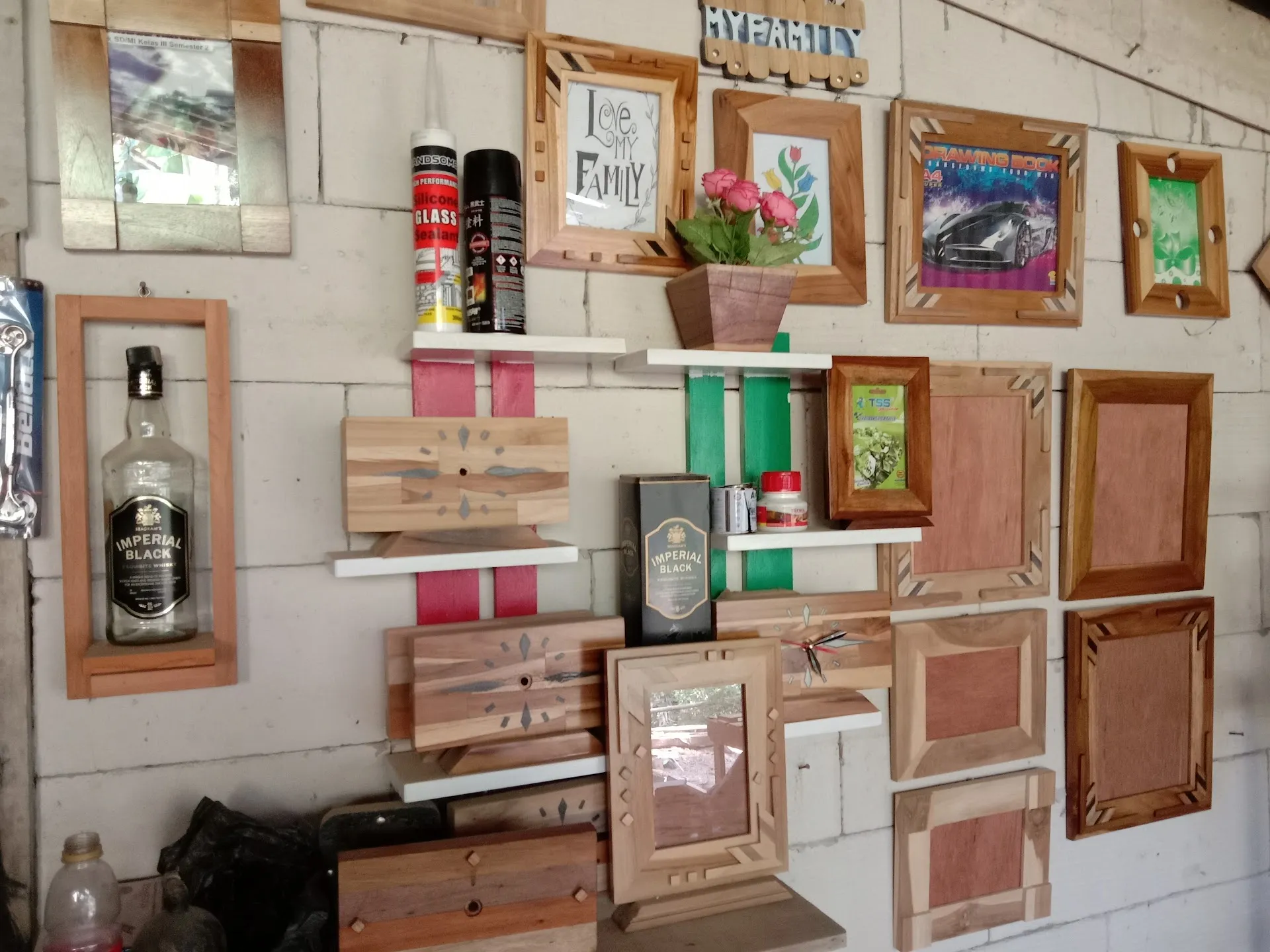 Sinar Kayu furniture