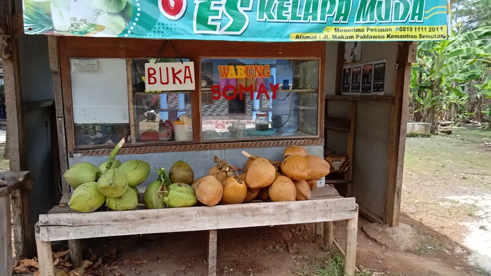 SIOMAY CHEMON BRO DAN ES KELAPA MUDA SUSU.