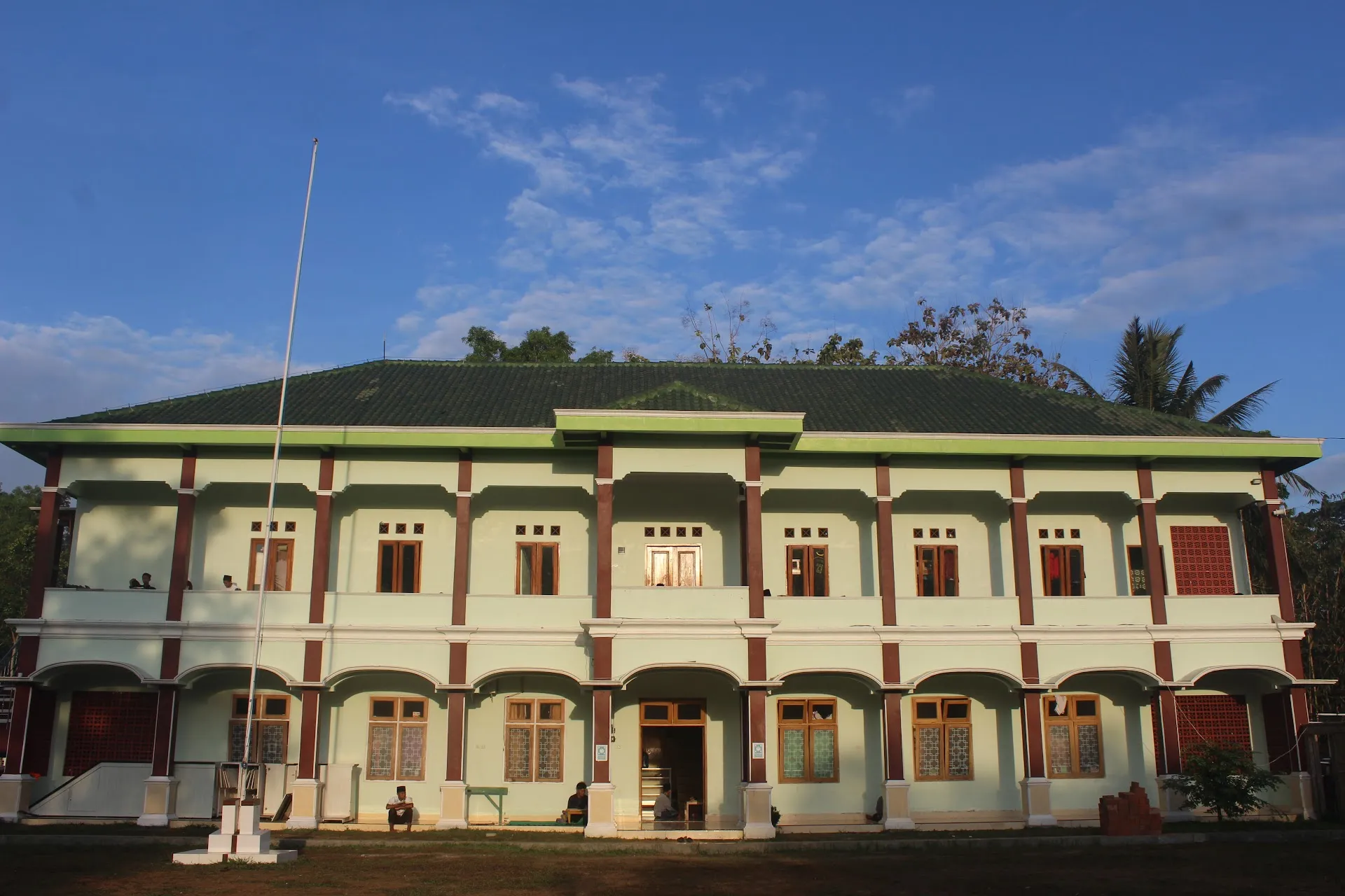 SMAIT Nurul Ihsan Cilacap