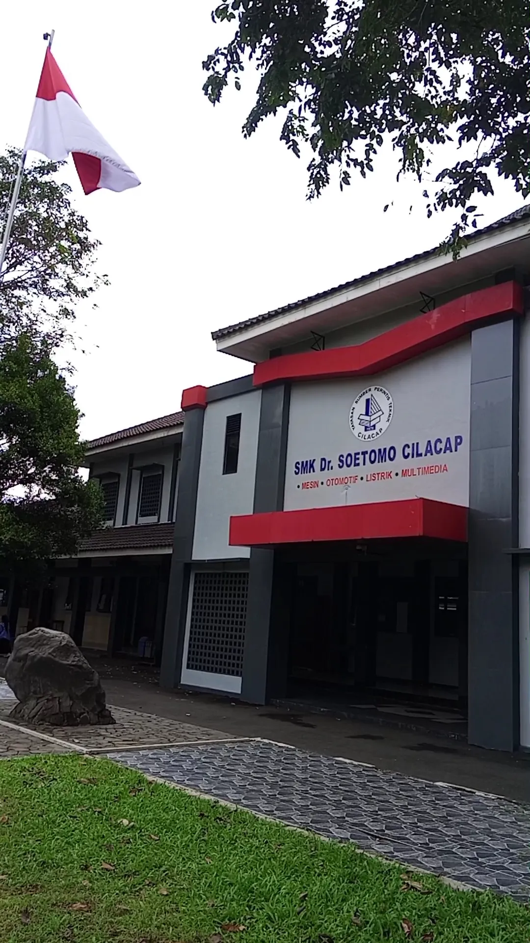 SMK Dr. Soetomo Cilacap
