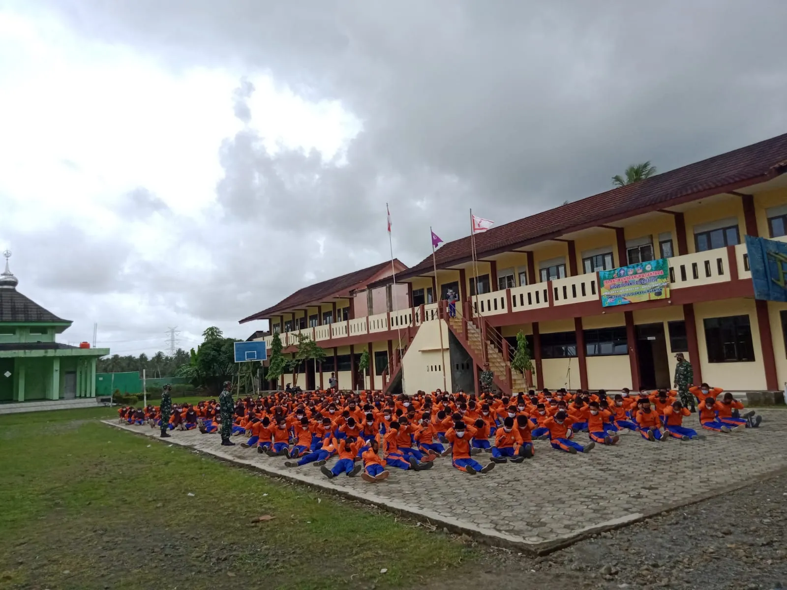 SMK Tarbiyatul Islam Kawunganten