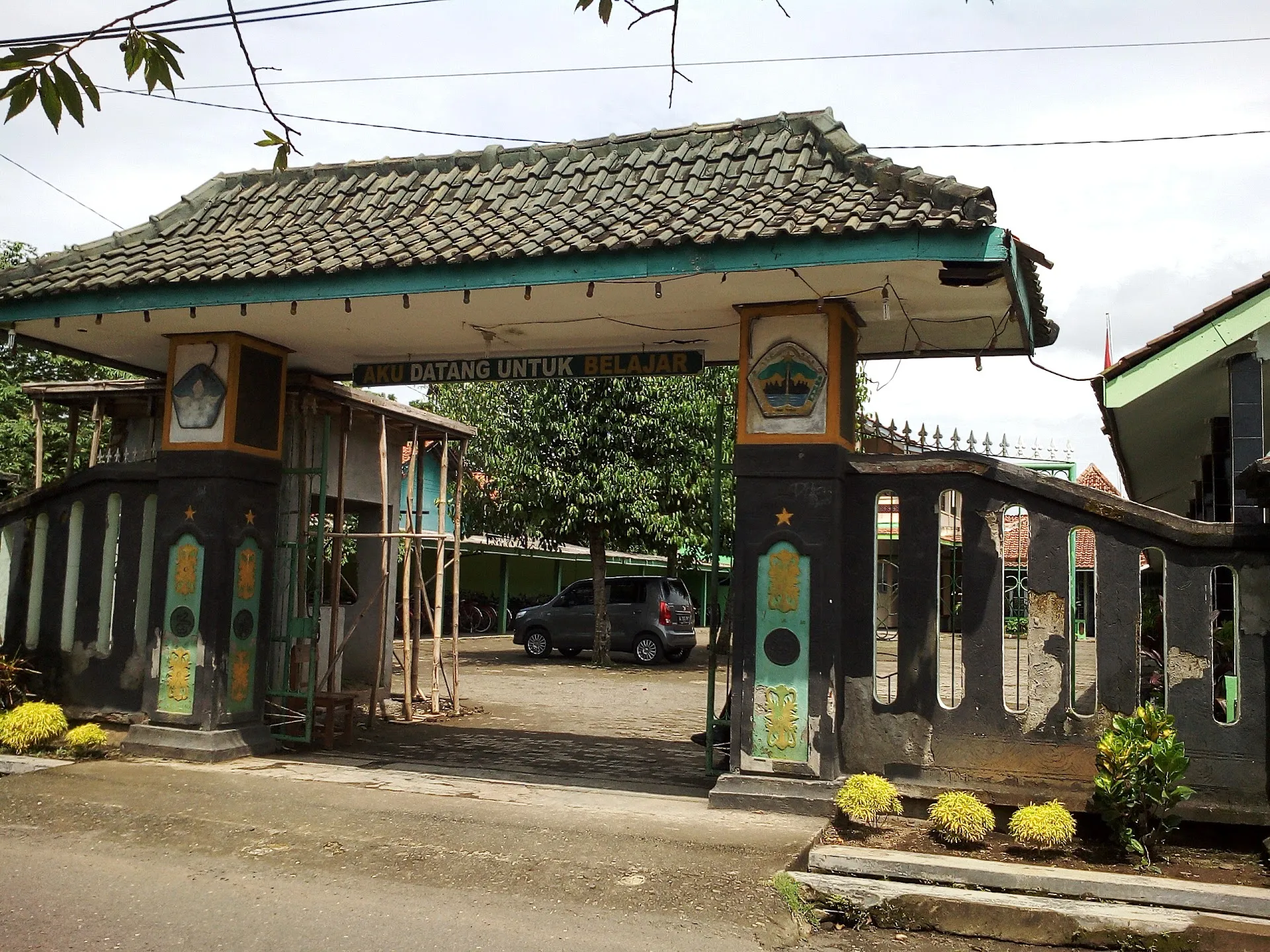 SMP Al-Manaar Cilacap