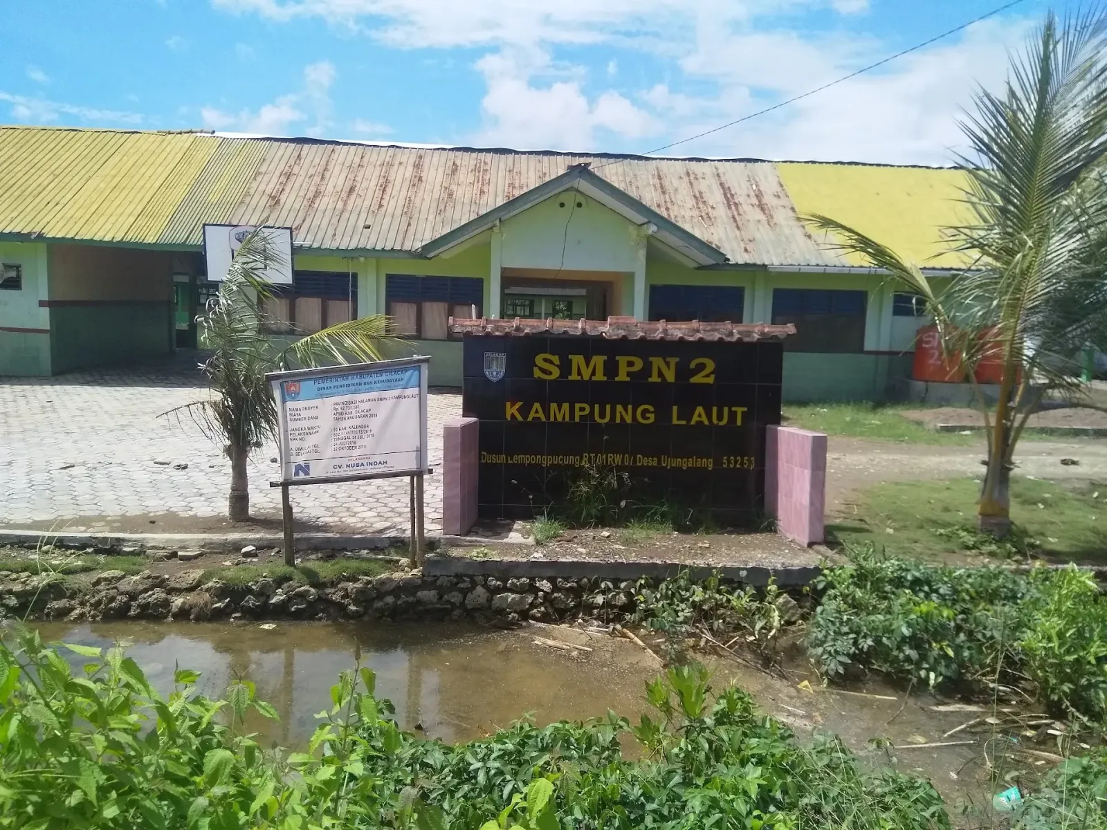 SMP Negeri 2 Kampung Laut