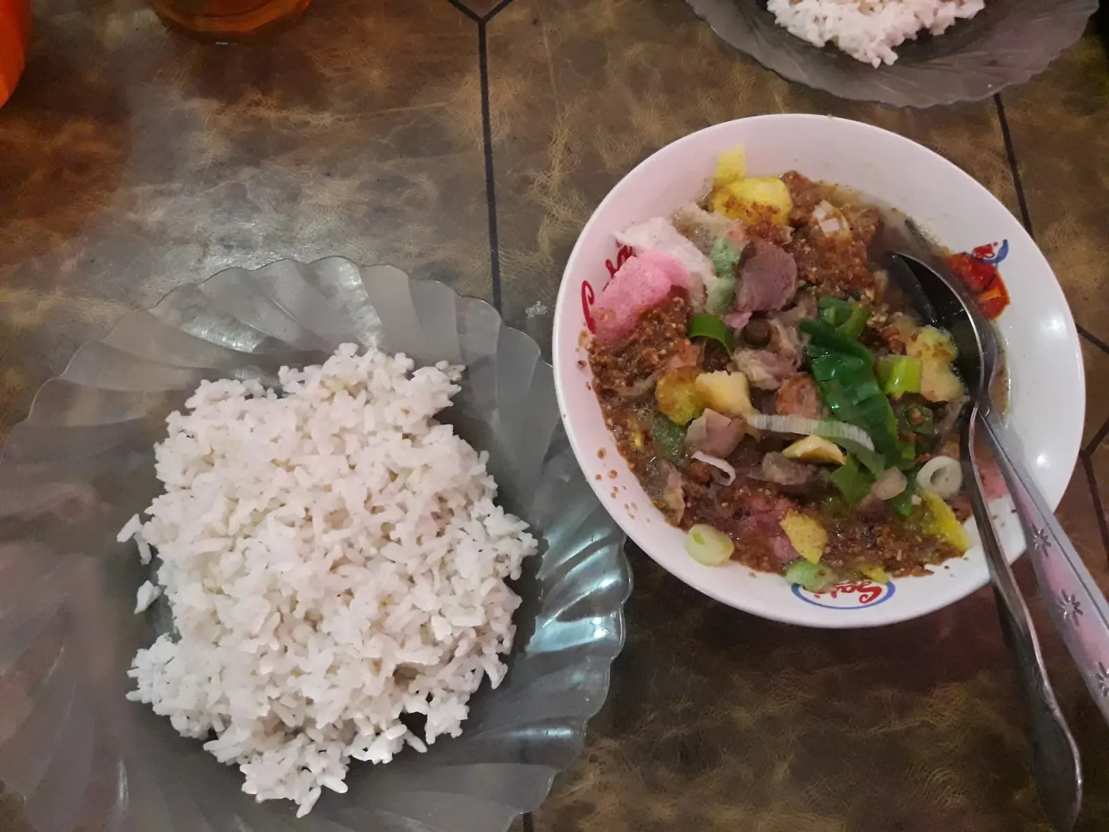Soto Ayam Kampung Pak Manthos