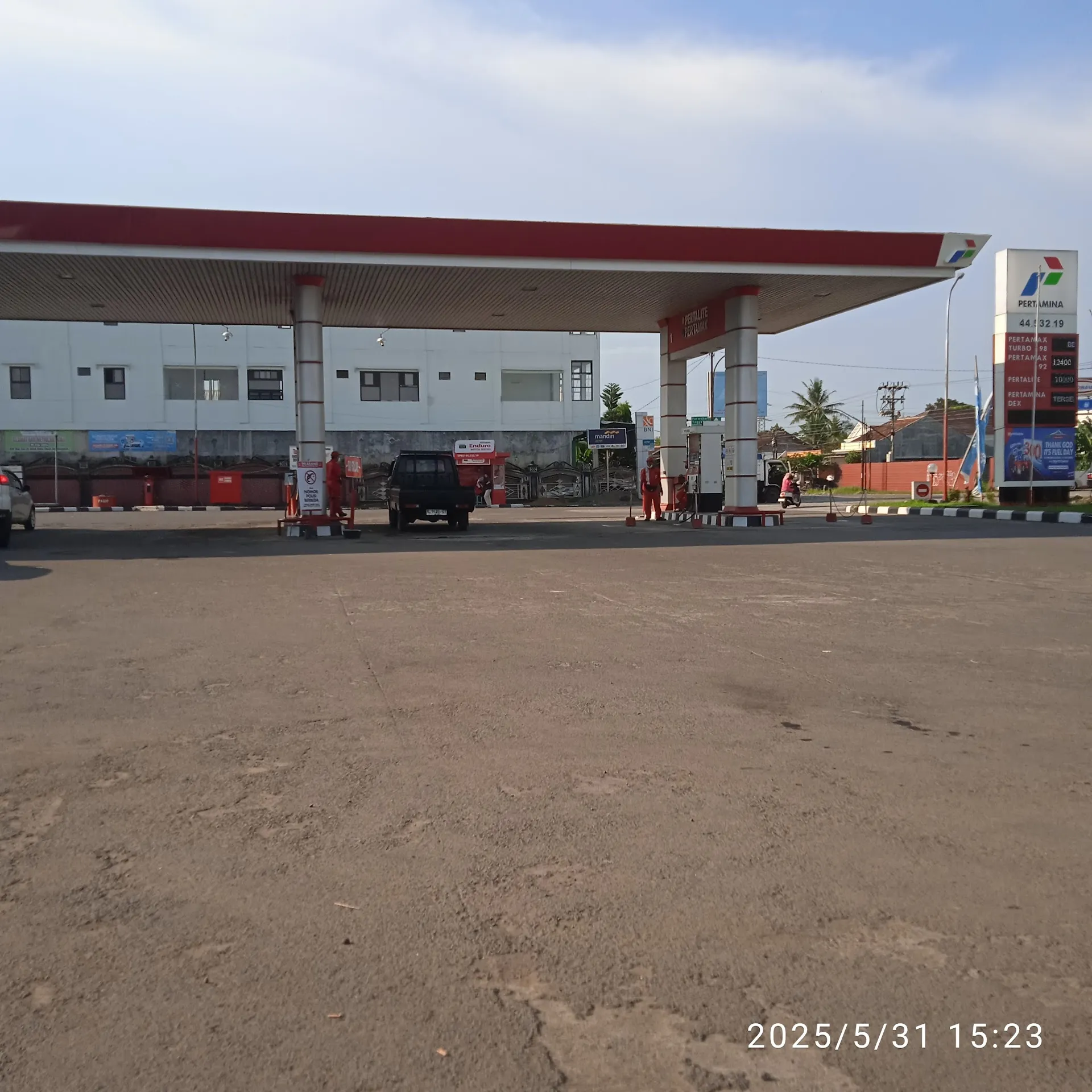 SPBU Pertamina 44.532.19 Slarang Kesugihan
