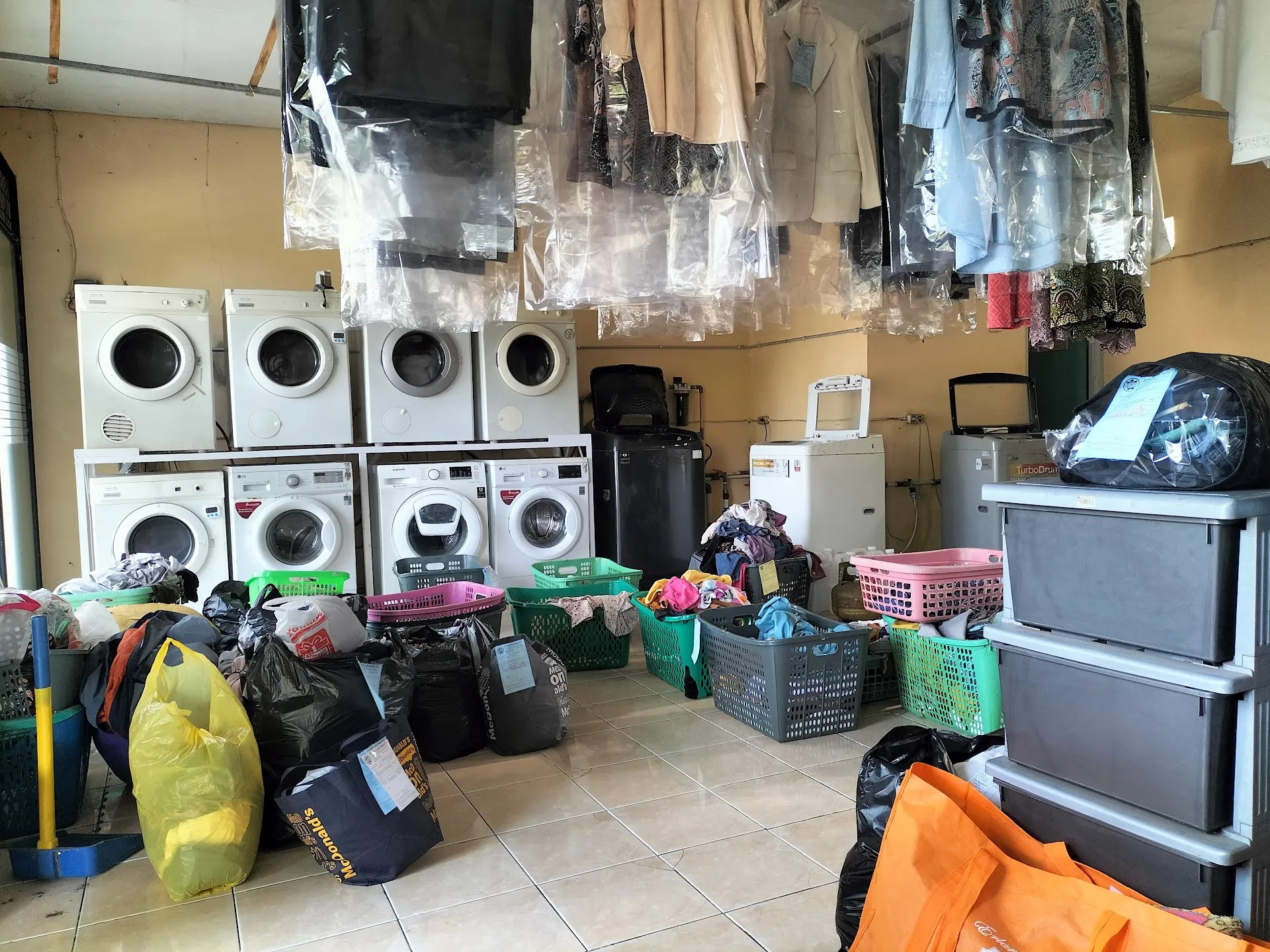 Star Laundry