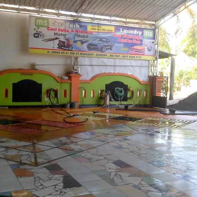 Suka Maju. CV