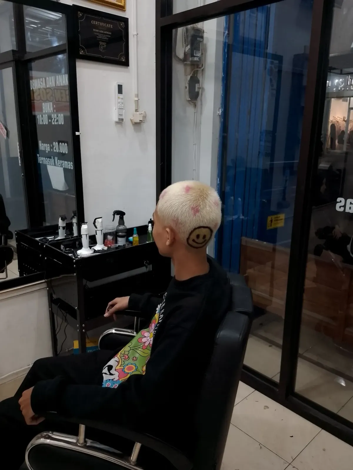 Superior Barbershop