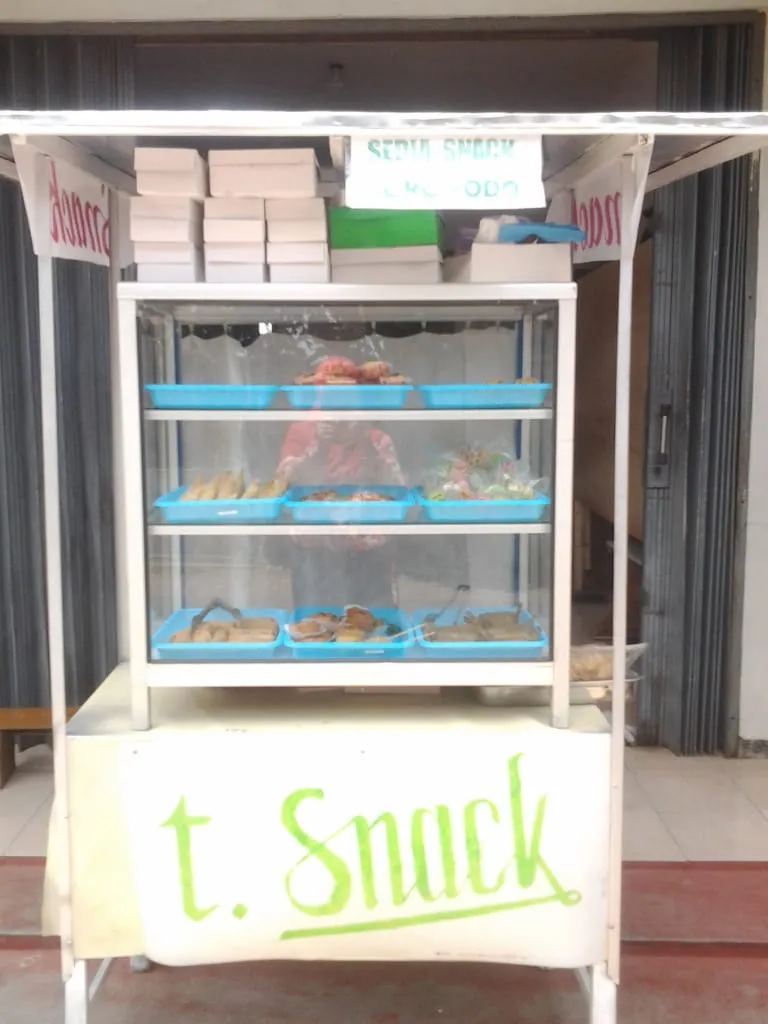 T - SNACK