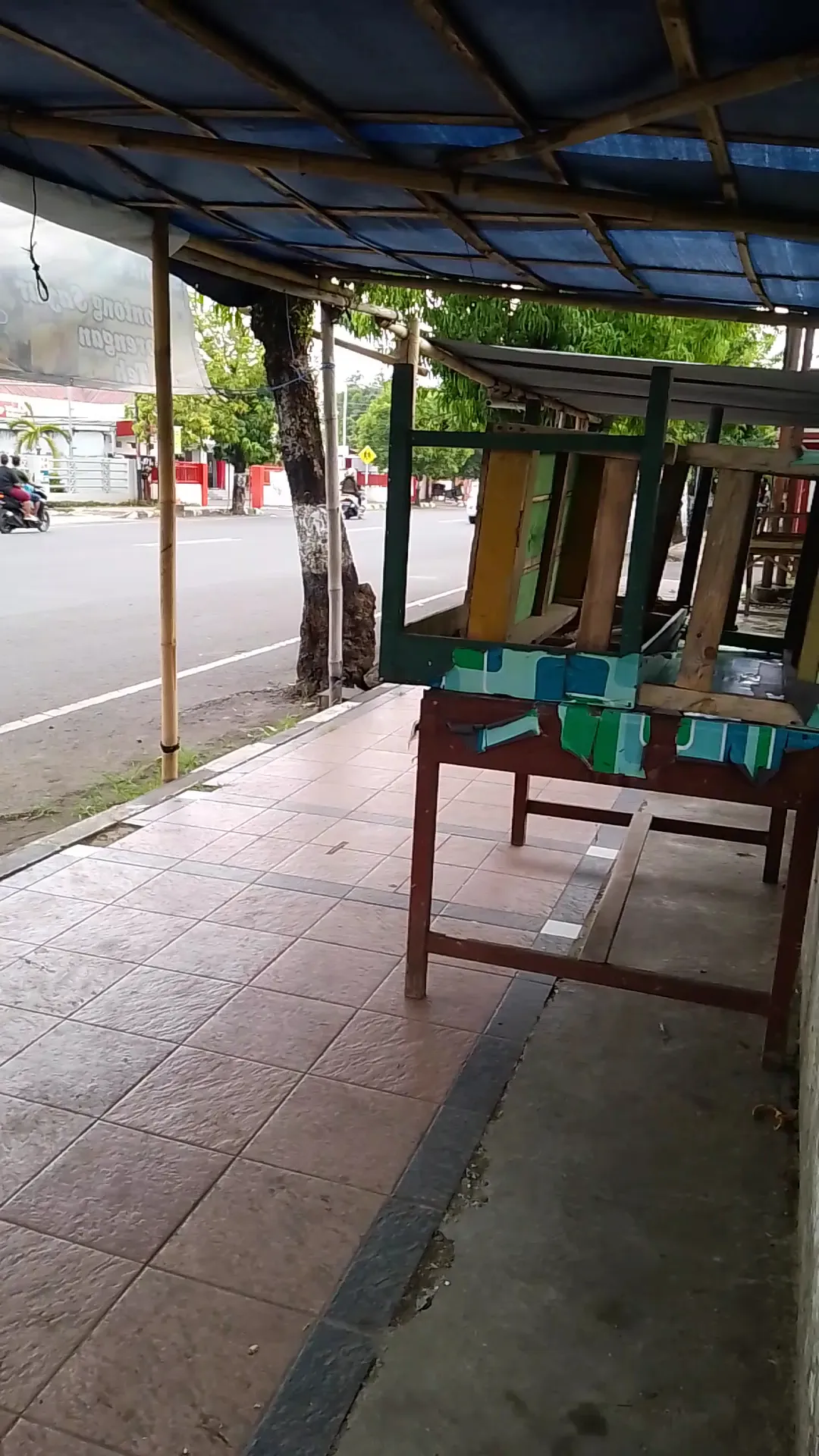 Tambal Ban mobil motor Mas Uun