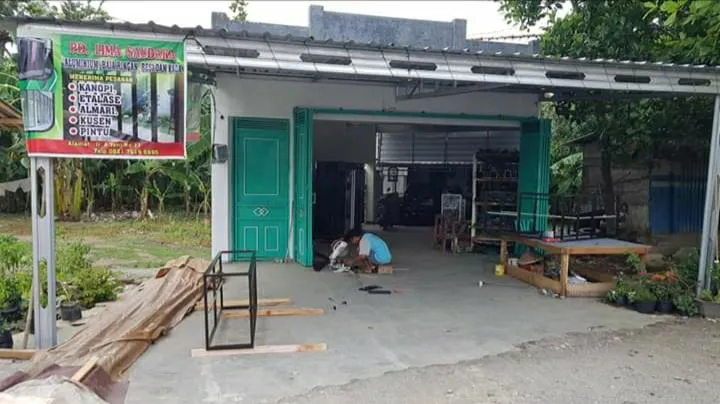 TB Lima Saudara dan Alumunium