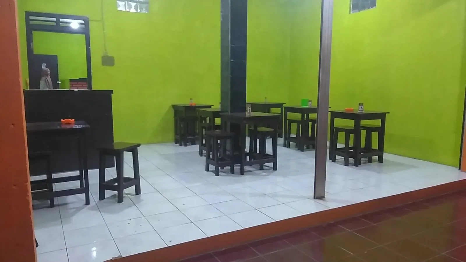 Tegal Resto Ayam Geprek Sambal Dower
