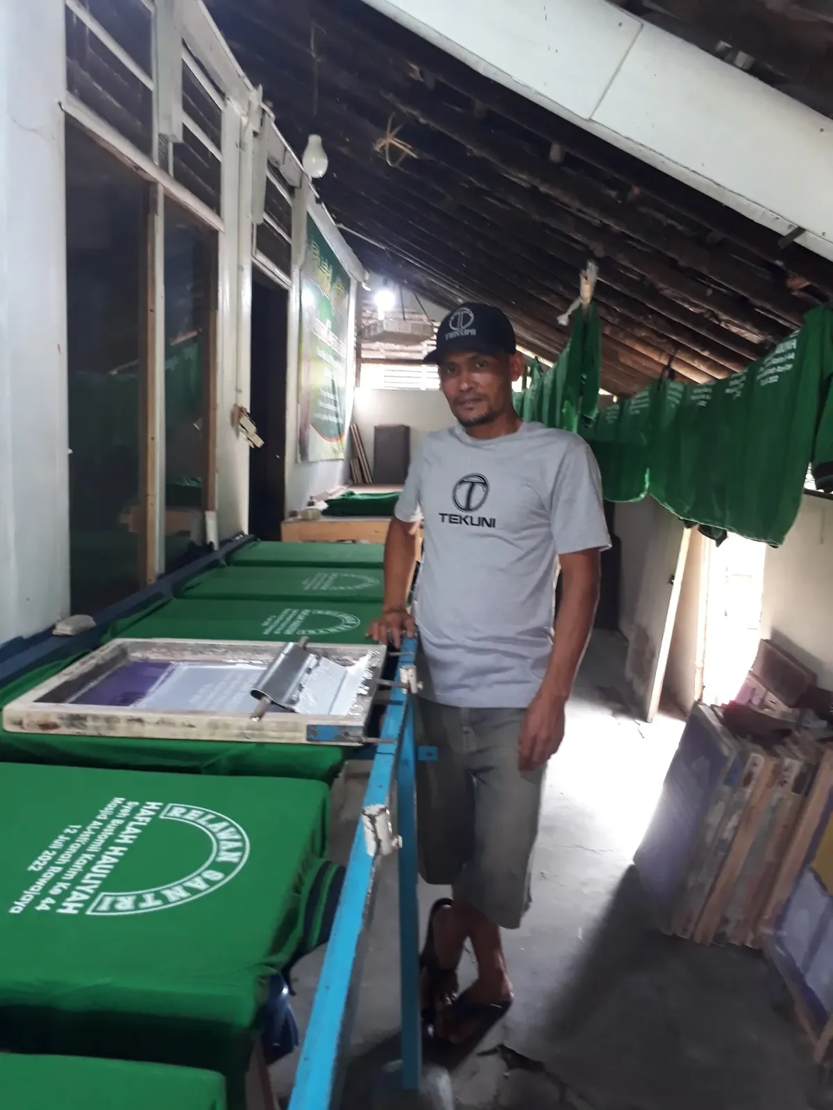 Tempat sablon tekuni