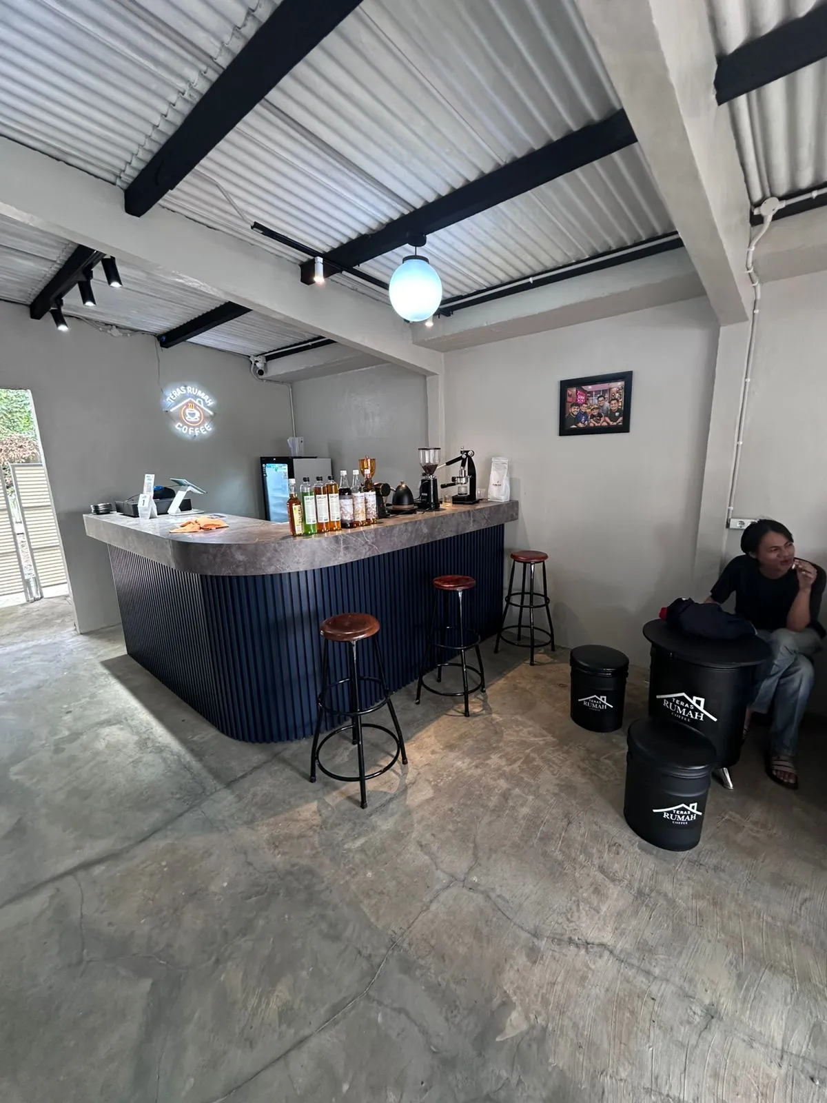 Teras Rumah Coffee Cilacap