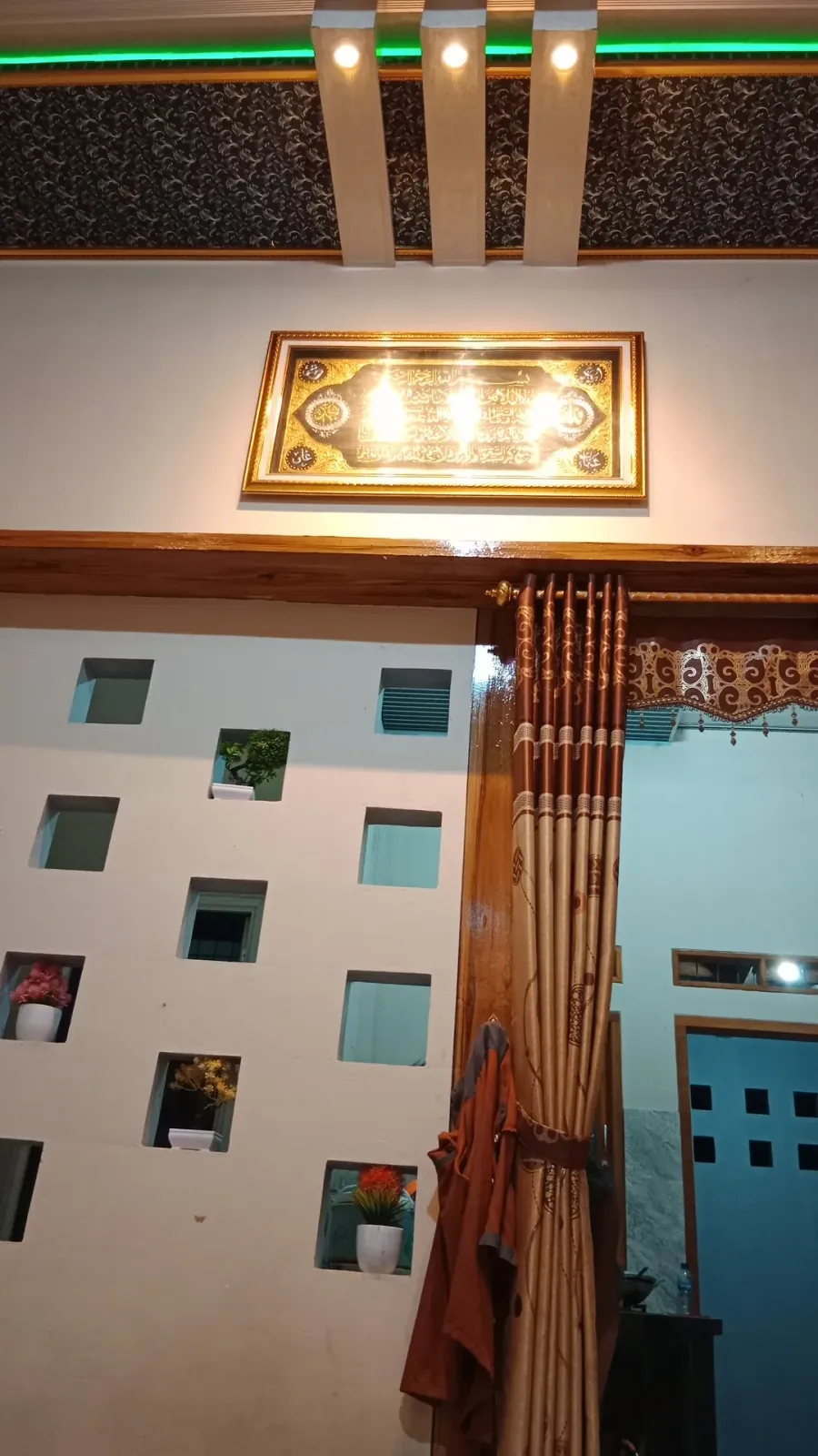 TIARA MART