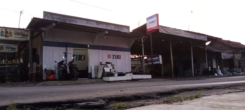 Tiki Gerai 022 Gandrungmangu