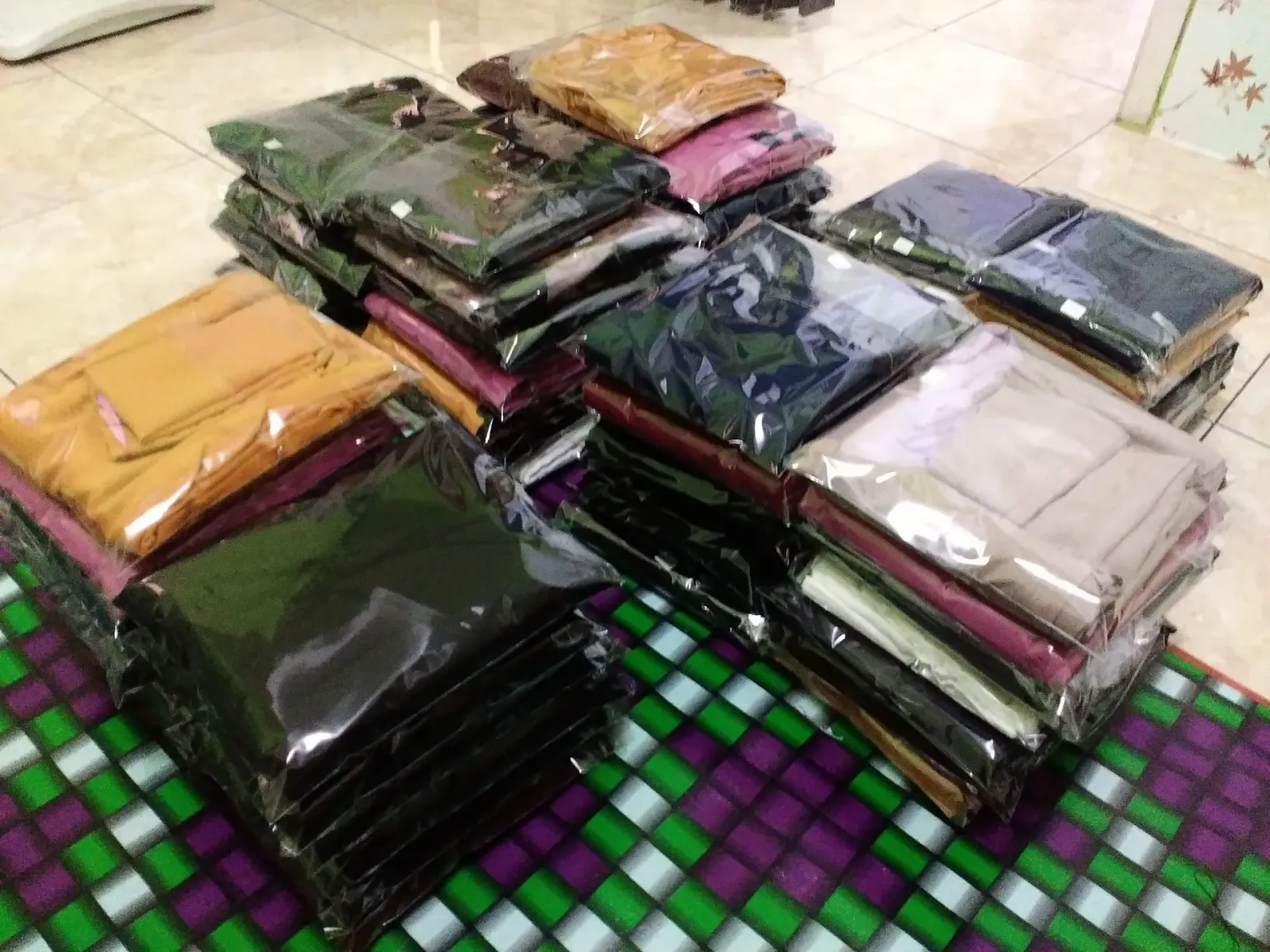 Tinur Hijab