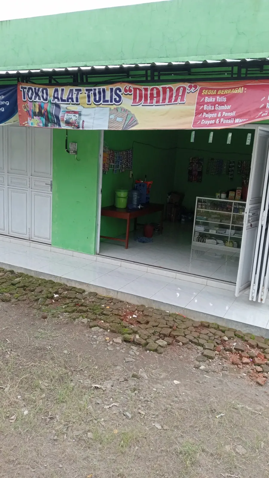 Toko alat tulis diana