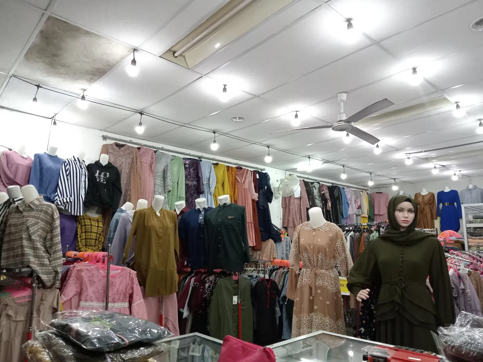 TOKO AQILA FASHION