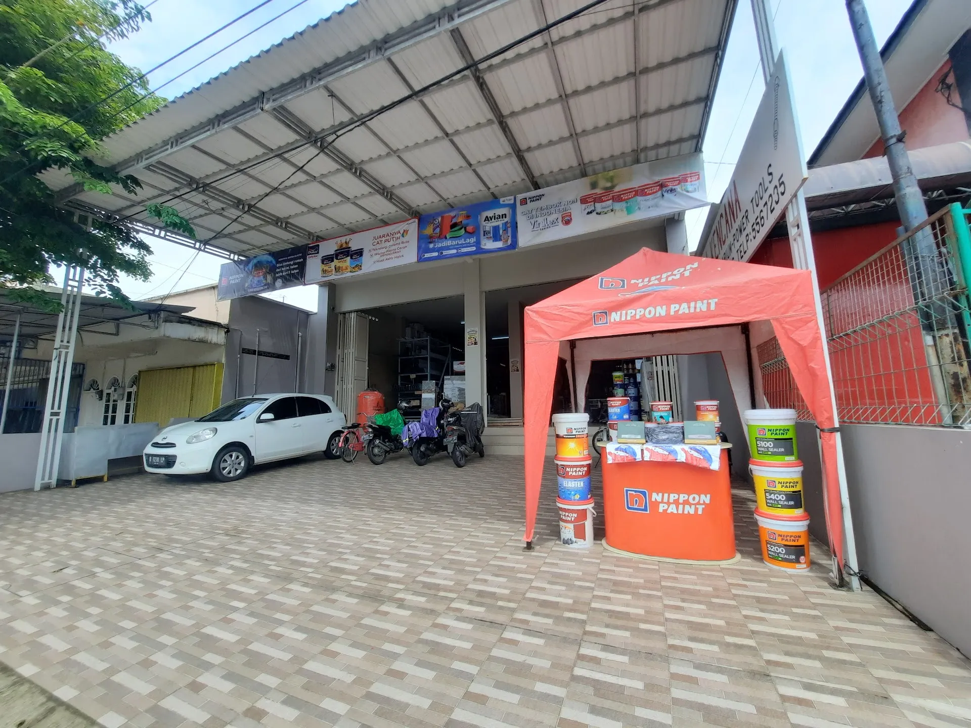 Toko Bahan Bangunan Putra Kencana