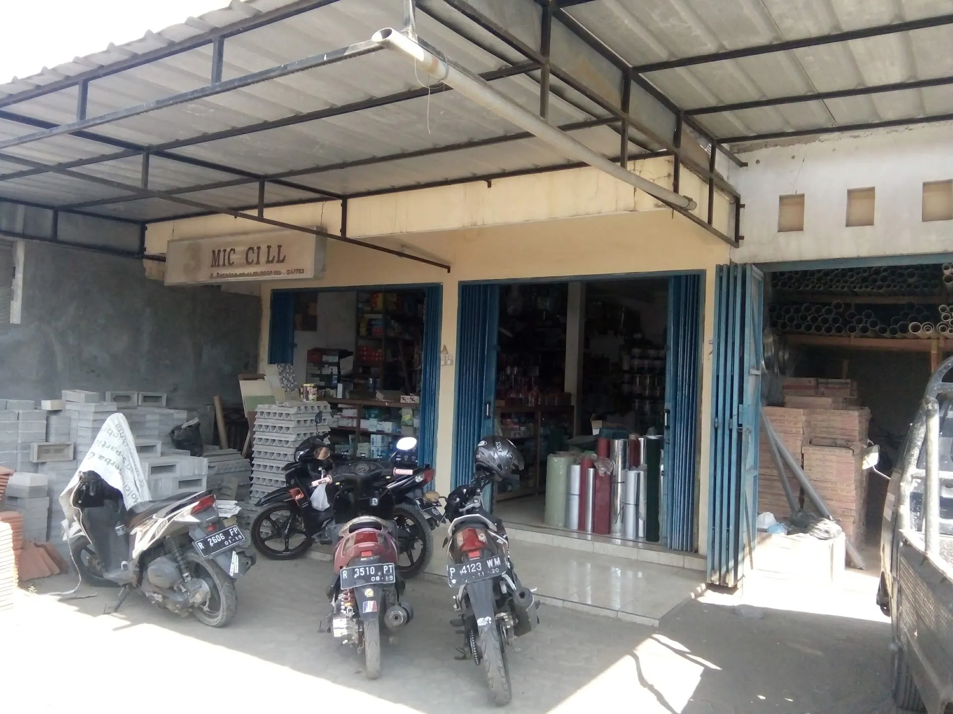 Toko Bahan Bangunan