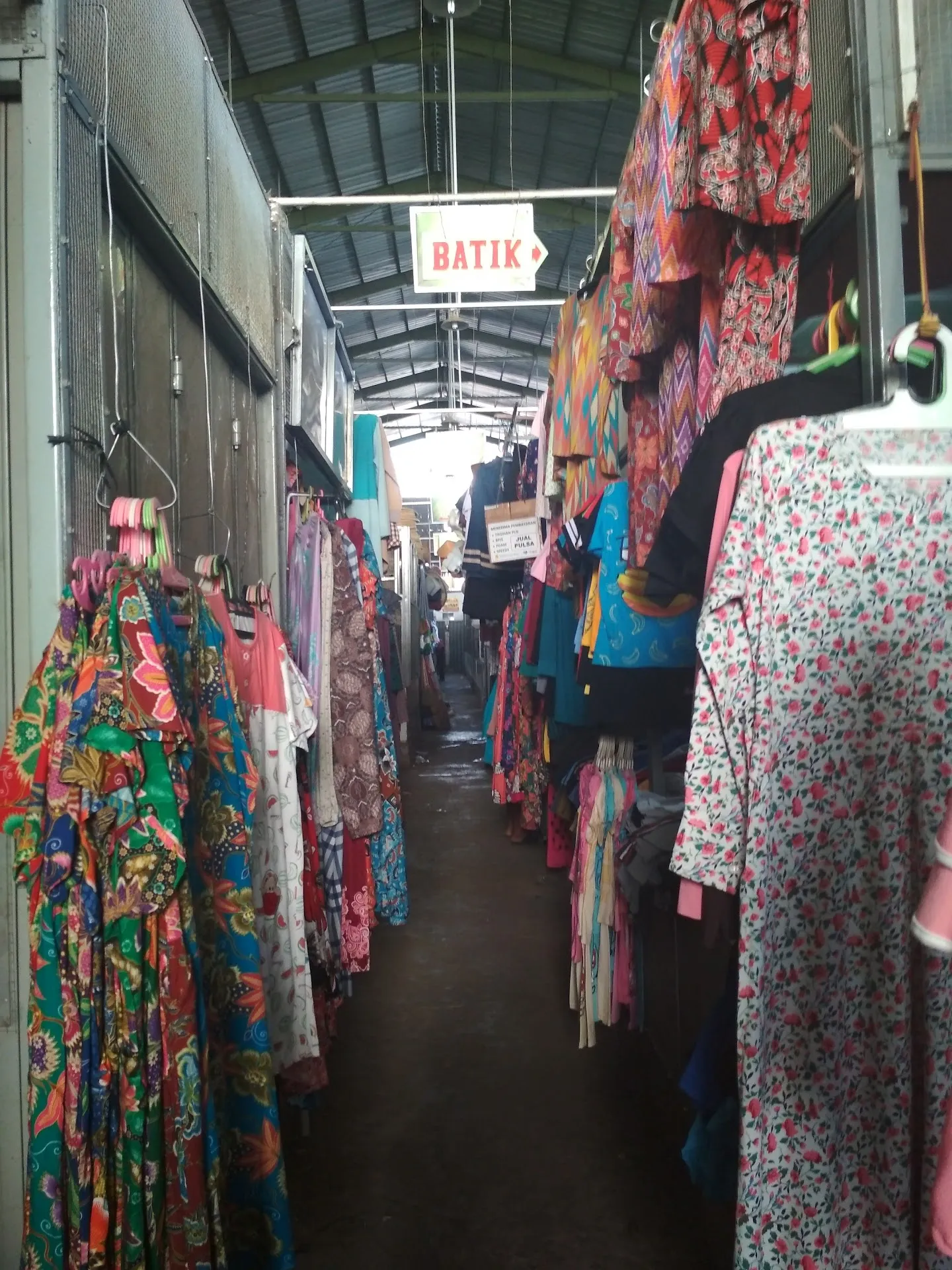 Toko baju Rohmat