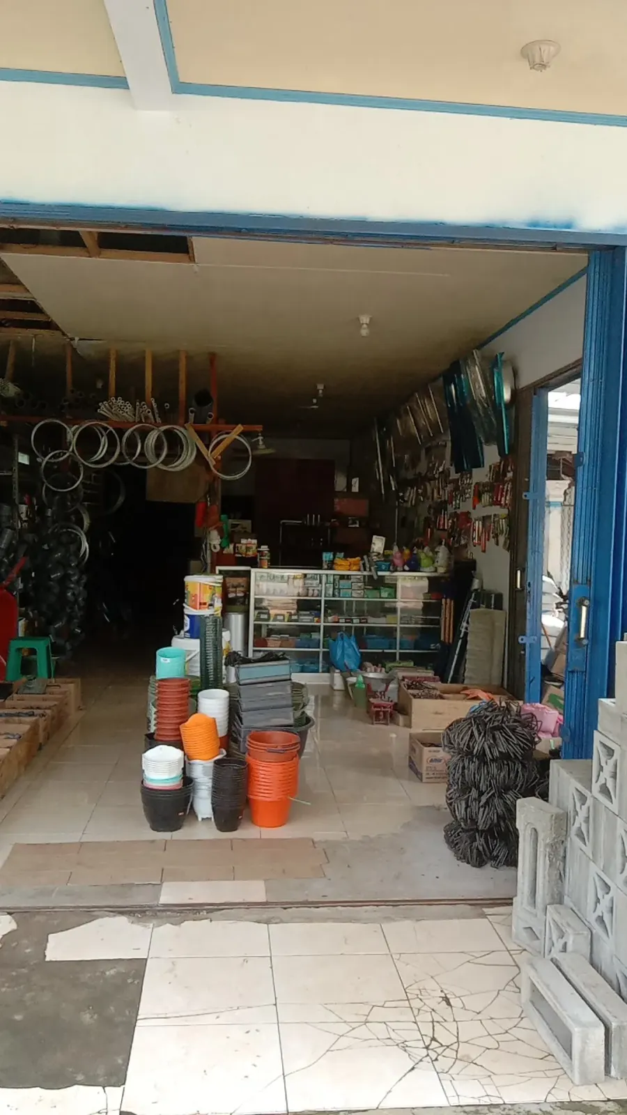 Toko Bangunan Gading SPR