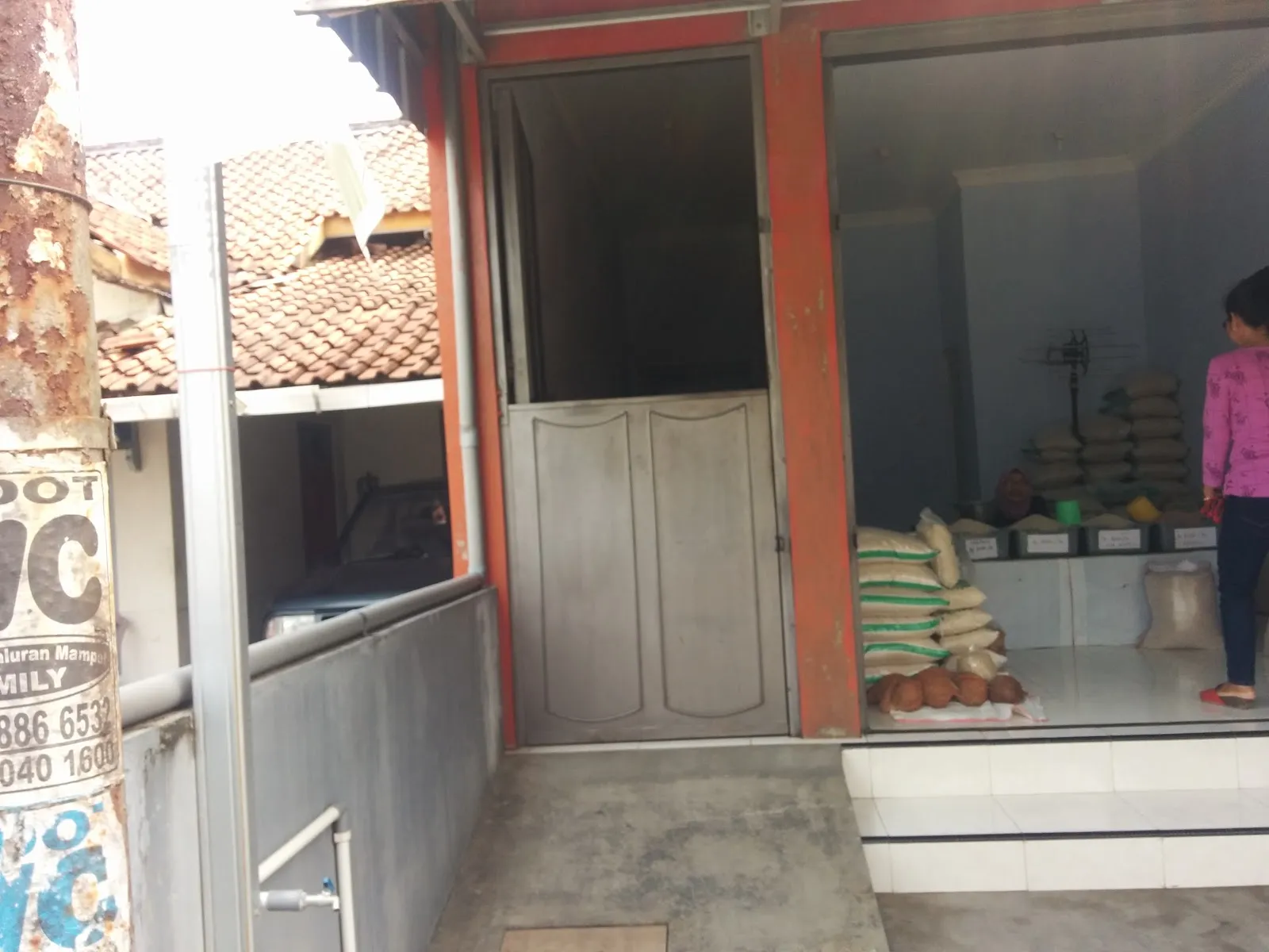 Toko Beras Sri Rejeki