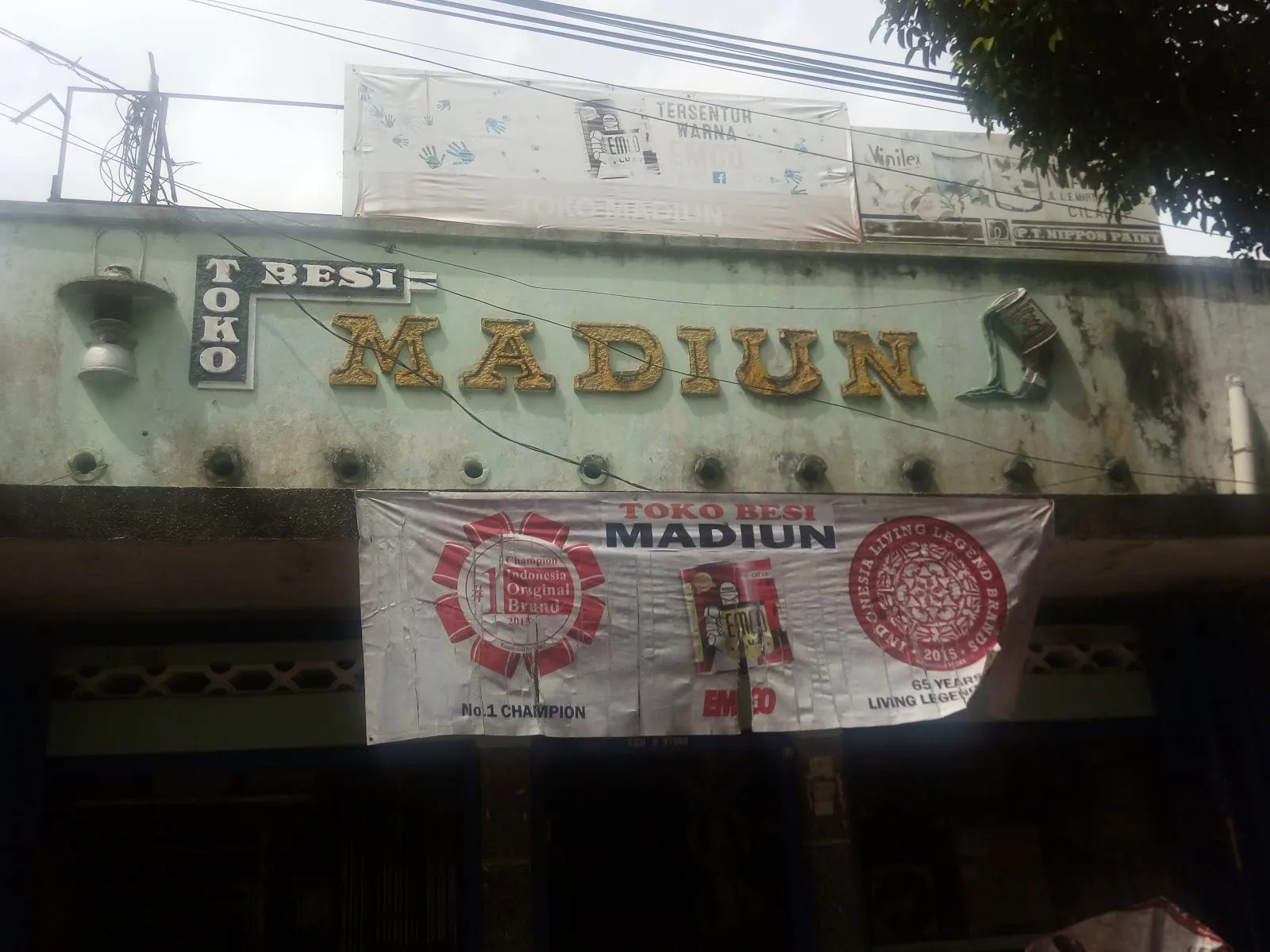 Toko Besi Madiun