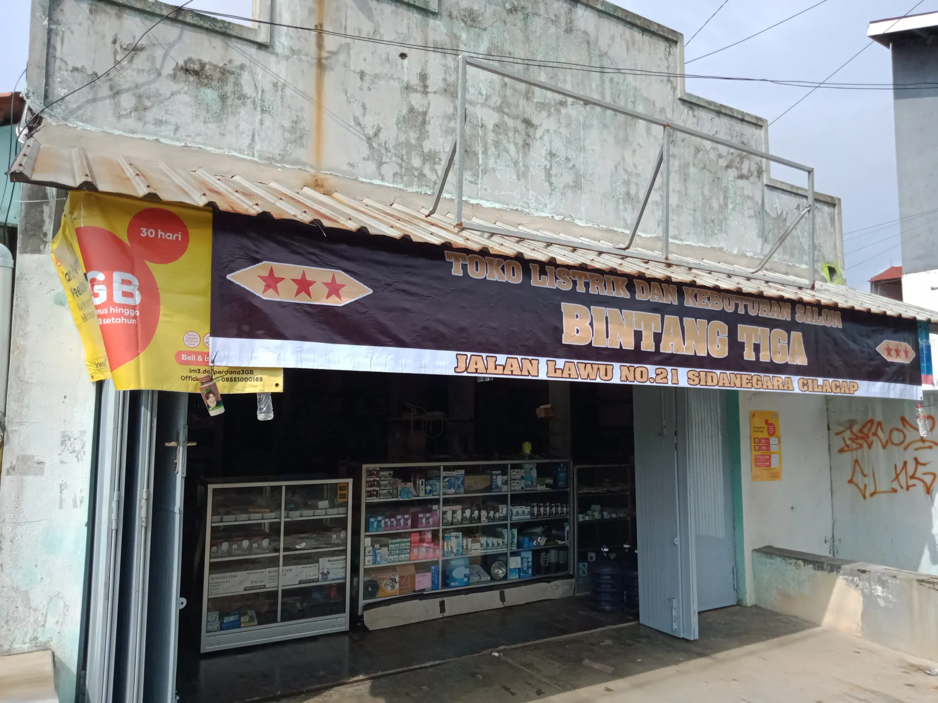 Toko Bintang Tiga