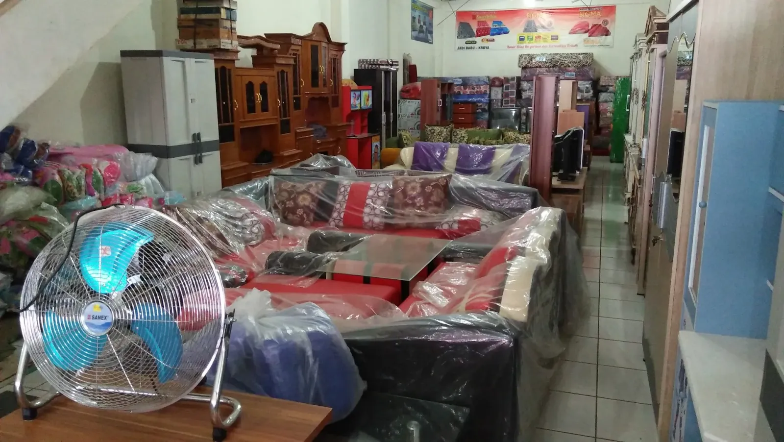 Toko Jadi Elektronik dan Mebel