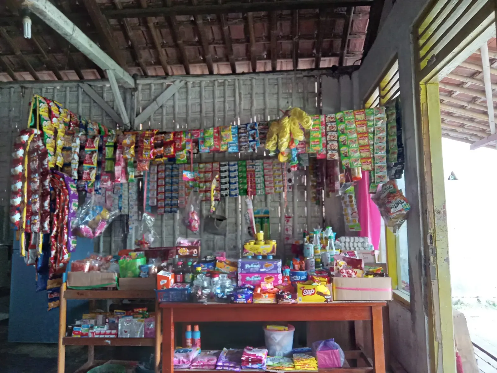 Toko Karunia 2 (PK.Soleh)