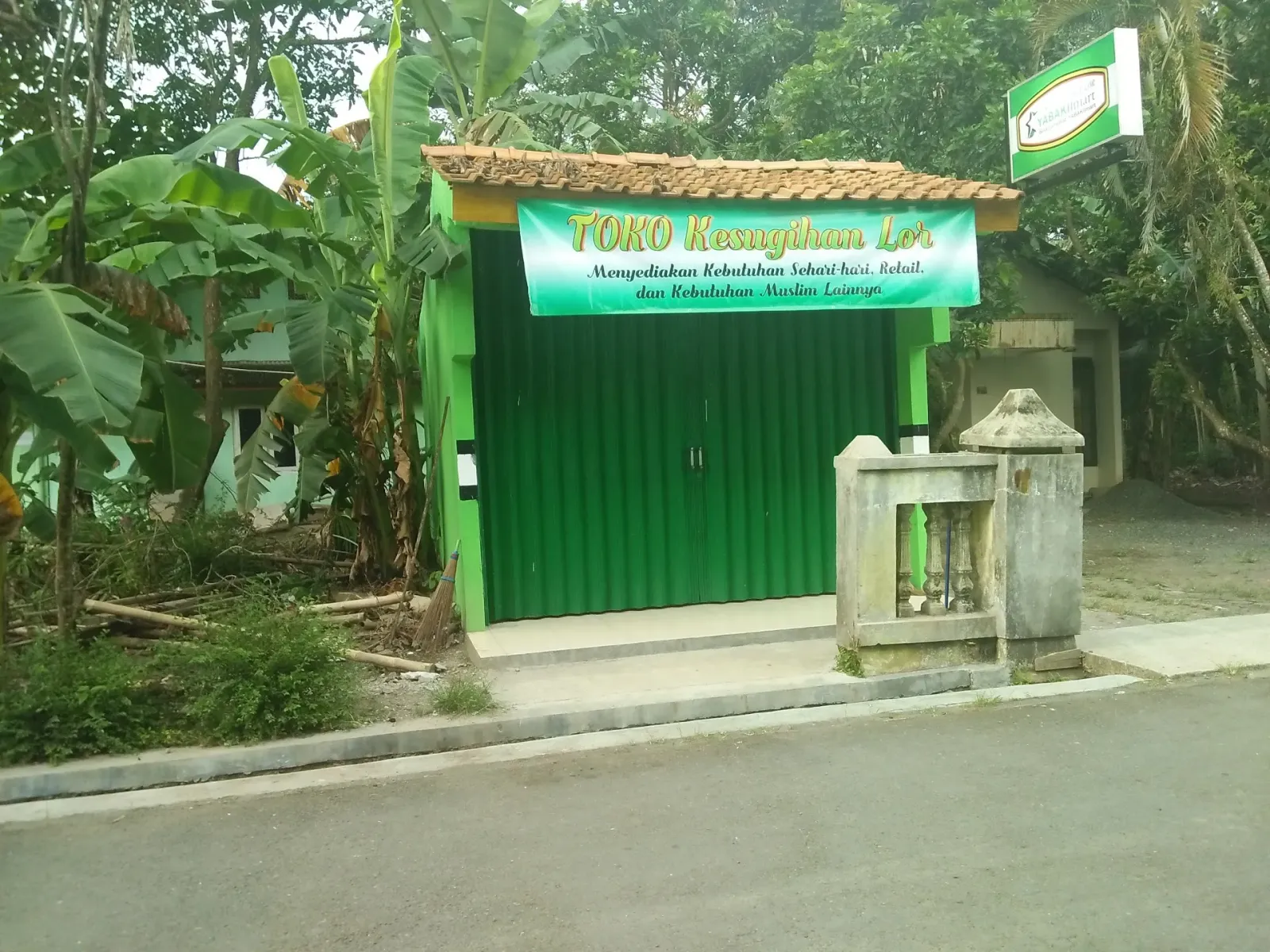 Toko Kesugihan Lor Ya BAKII Mart